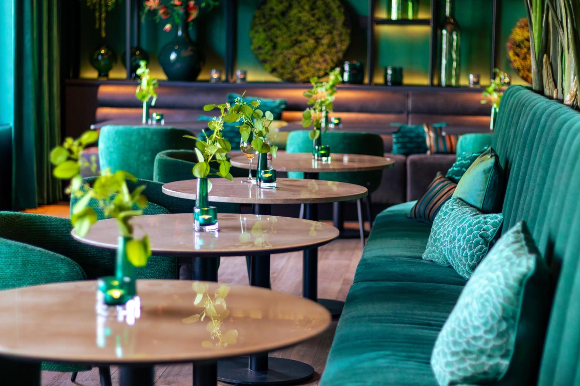 Van Der Valk Hotel Houten Utrecht Екстериор снимка