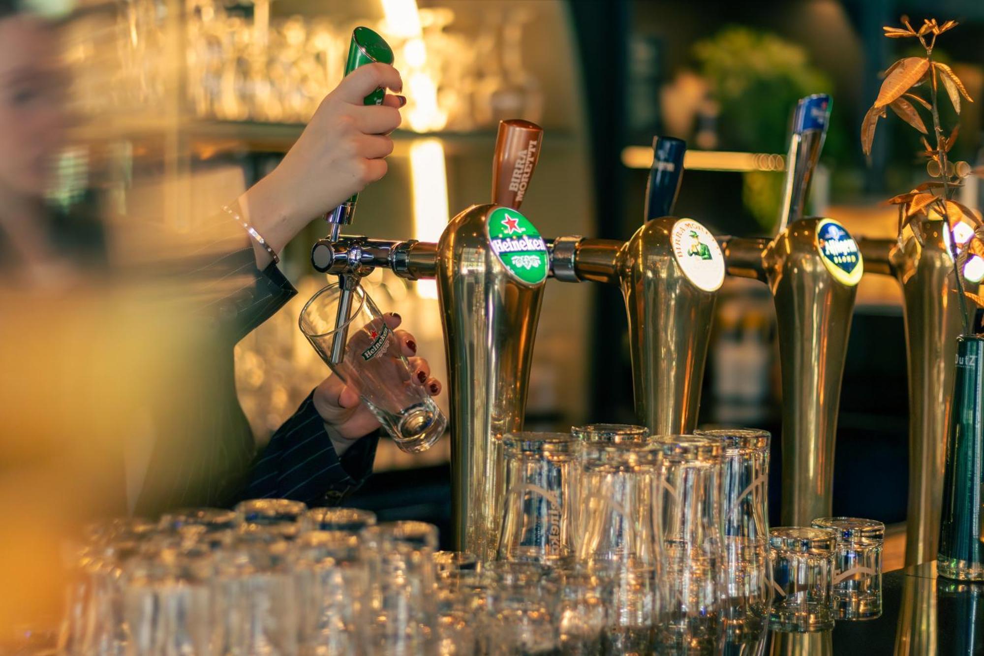 Van Der Valk Hotel Houten Utrecht Екстериор снимка
