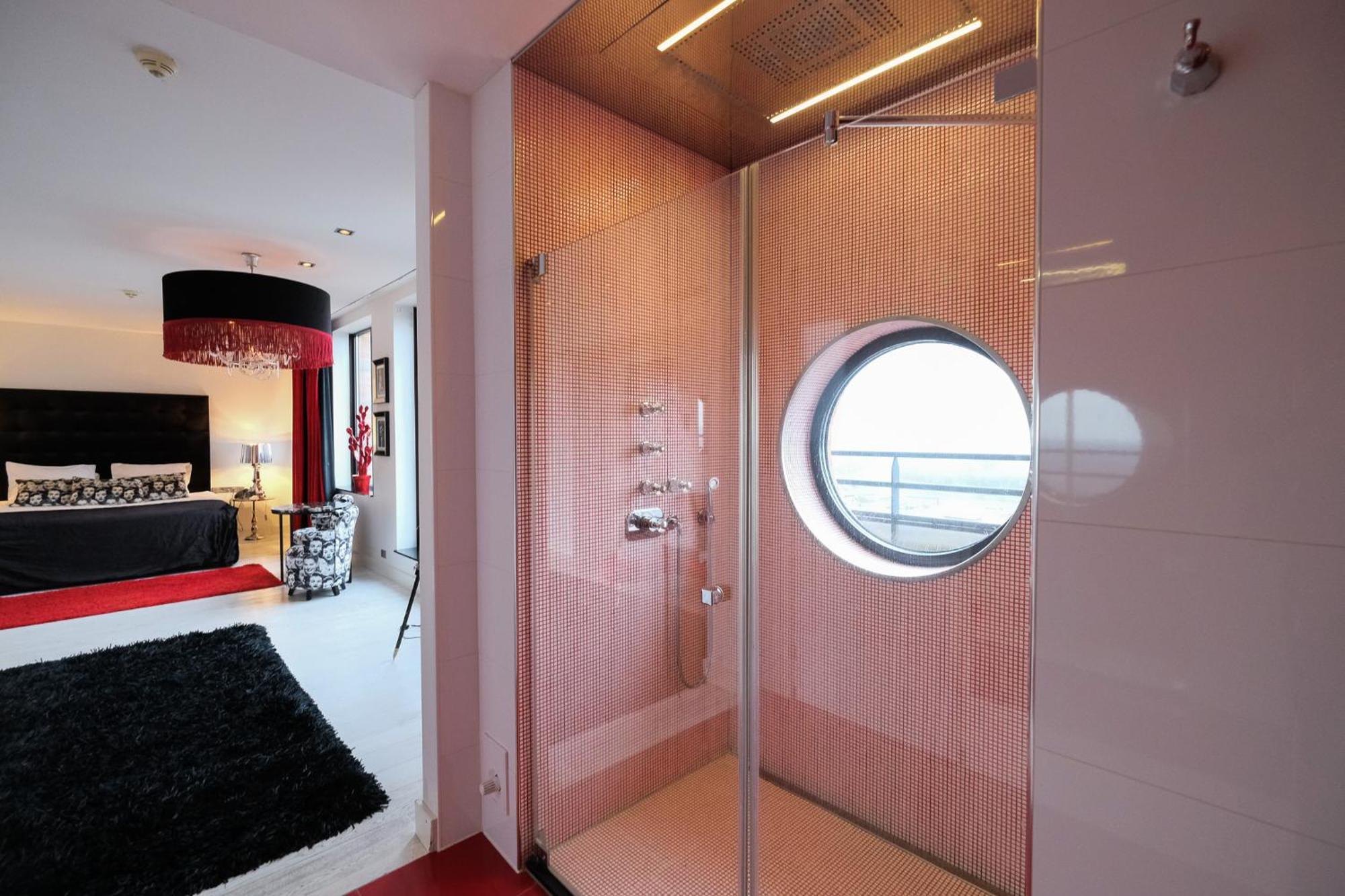 Van Der Valk Hotel Houten Utrecht Екстериор снимка
